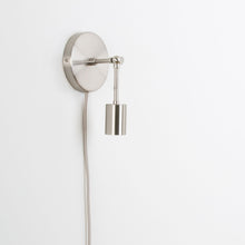 Load image into Gallery viewer, Plug-In Hinge Solo Sconce