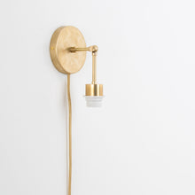 Load image into Gallery viewer, Plug-In Hinge Shade Ready Solo Sconce